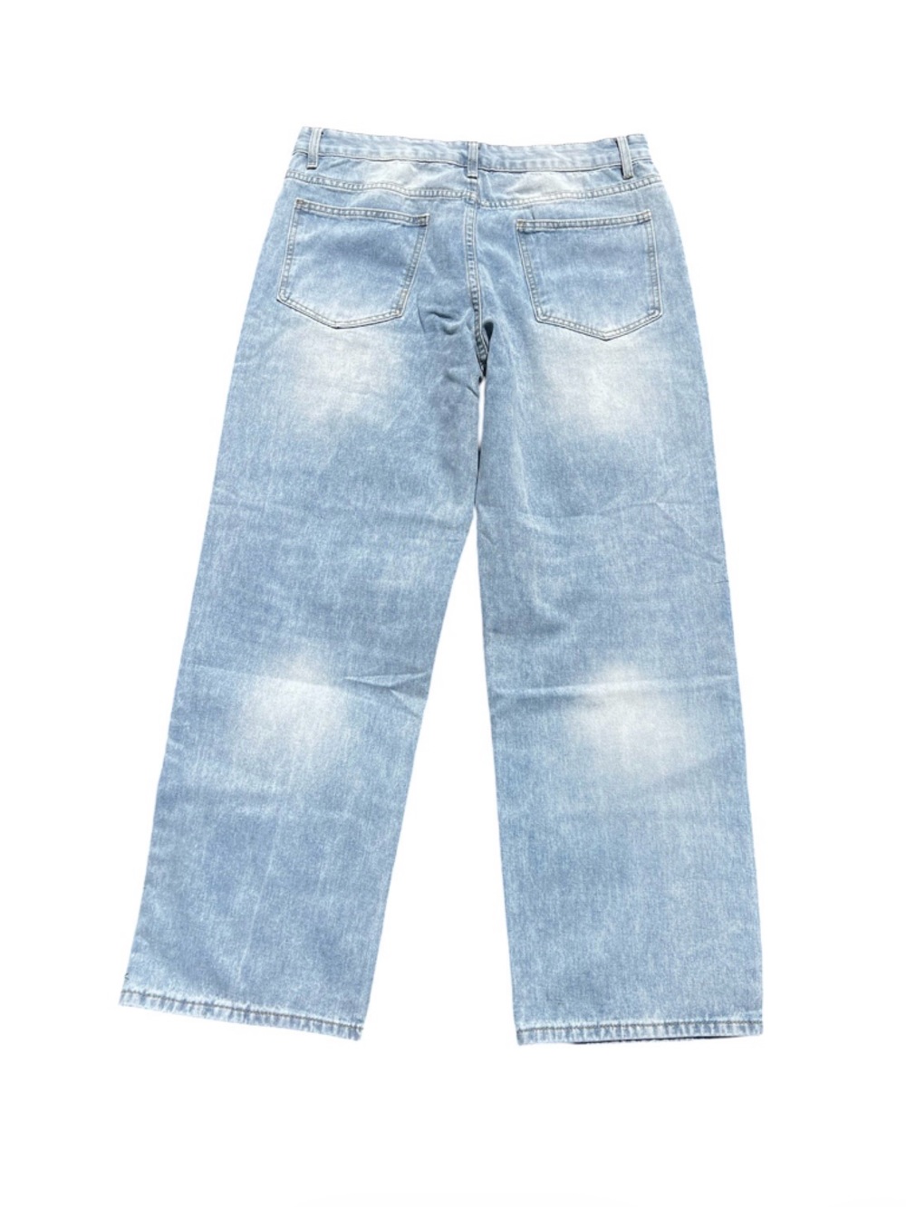 Light Wash Men’s Relaxed Fit Jeans - Picture 5 of 7
